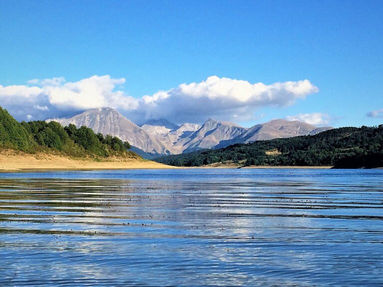 Lago di Campotosto